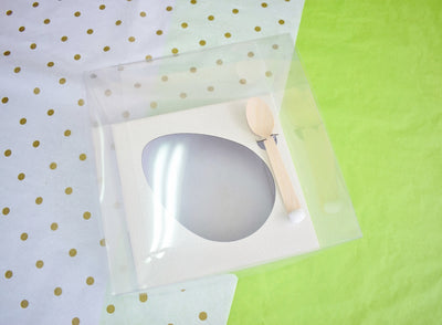 Κουτάκι για μισό σοκολατένιο αυγό με διάφανο καπάκι και λευκό δέρμα βάση - Lenka Sweet Dreams